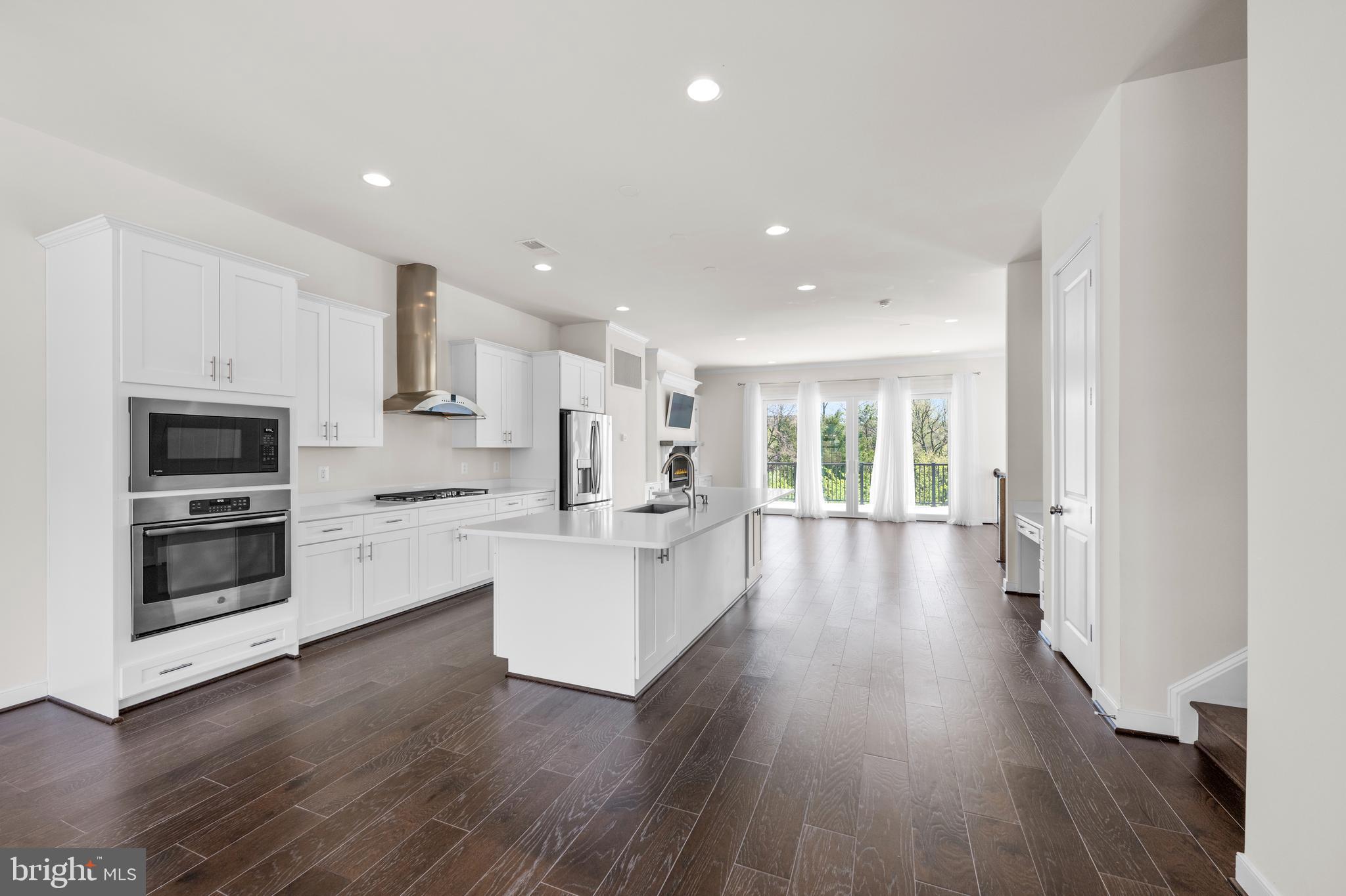 23112 Sullivans Cove Sq