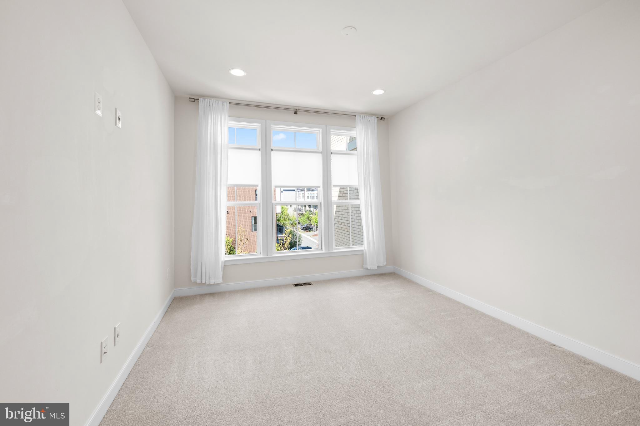 23112 Sullivans Cove Sq