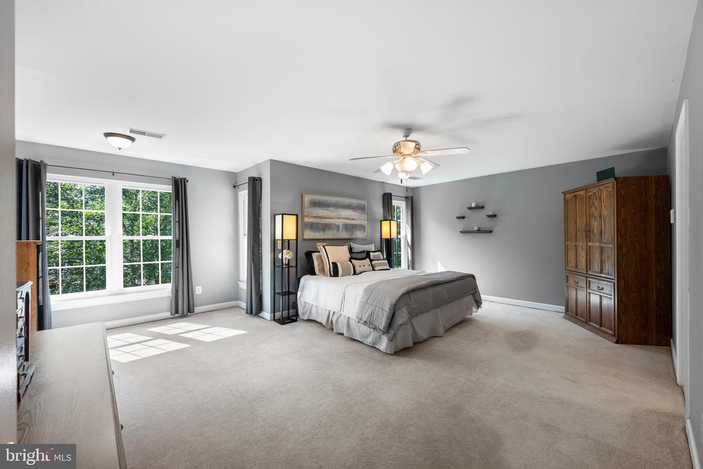 18722 Timoney Ct
