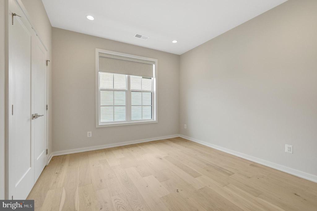22212 FOUNDATION DRIVE