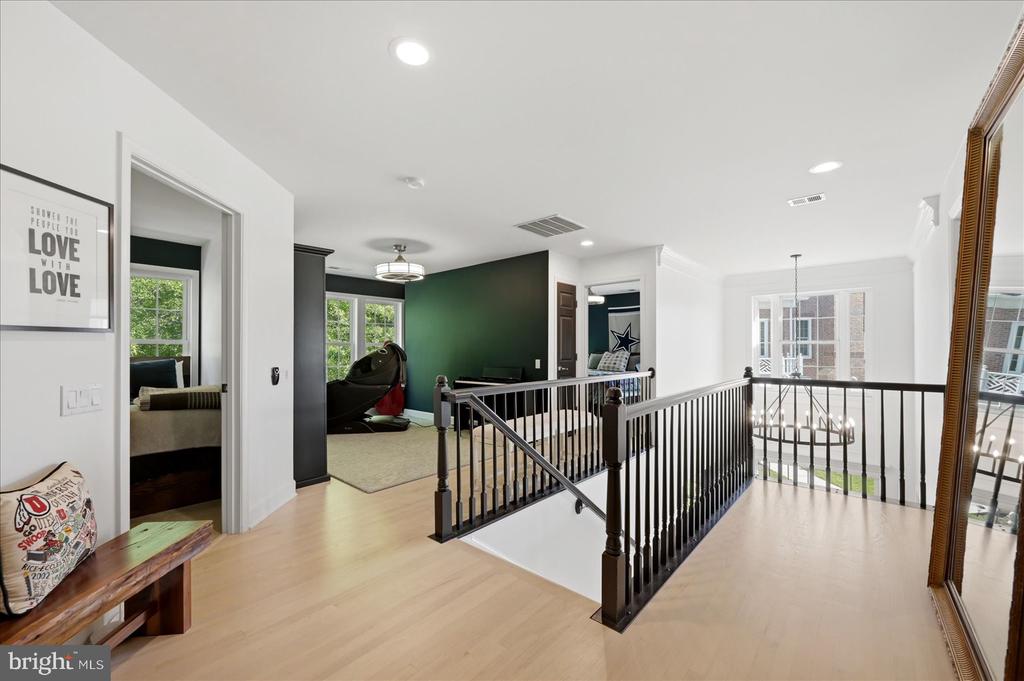 20729 RED CEDAR DRIVE