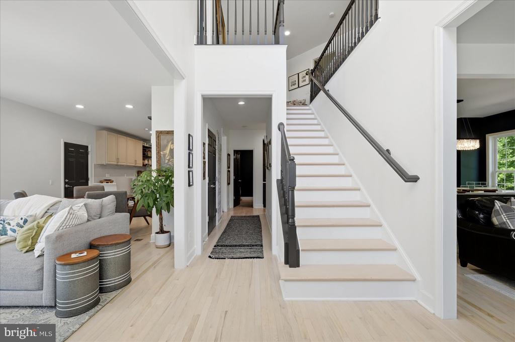 20729 RED CEDAR DRIVE