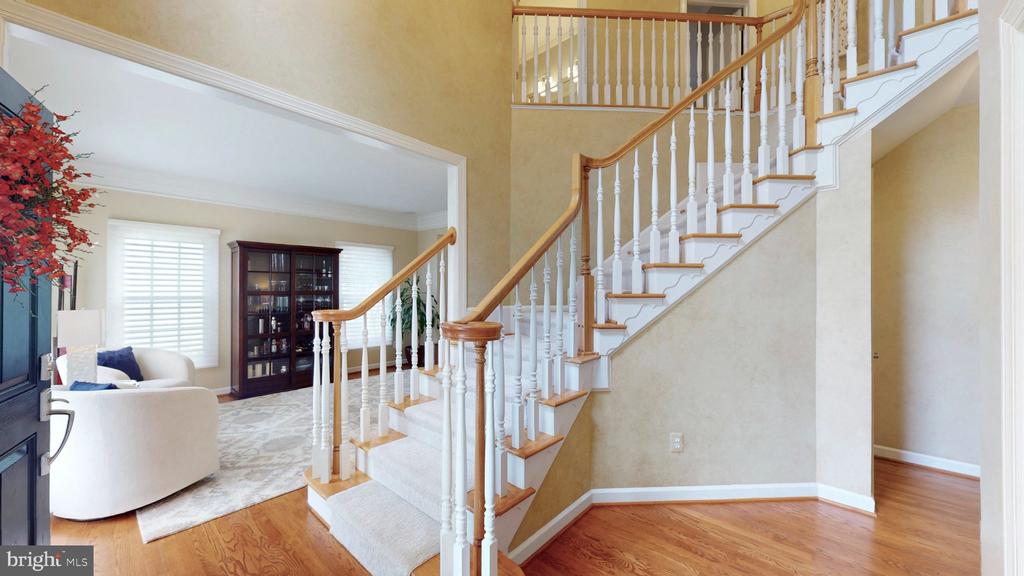 47276 OX BOW CIRCLE
