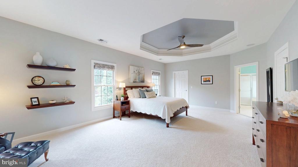 47276 OX BOW CIRCLE