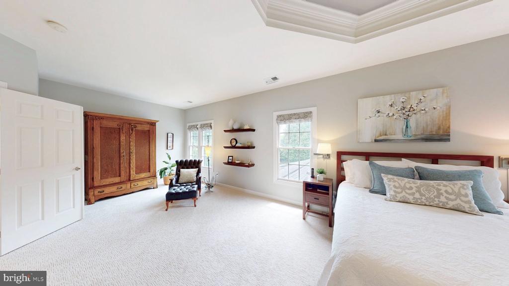 47276 OX BOW CIRCLE