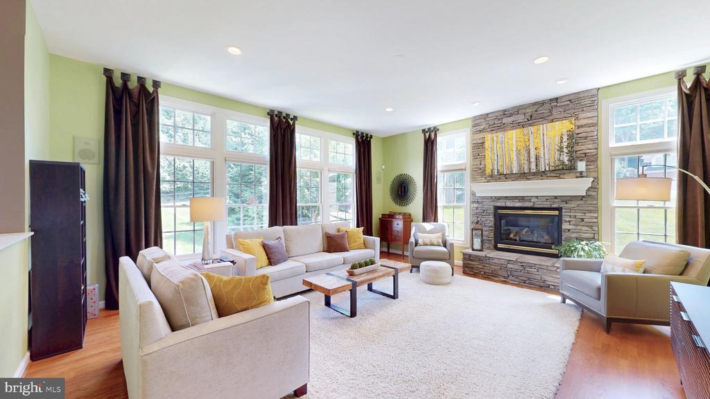 47276 OX BOW CIRCLE