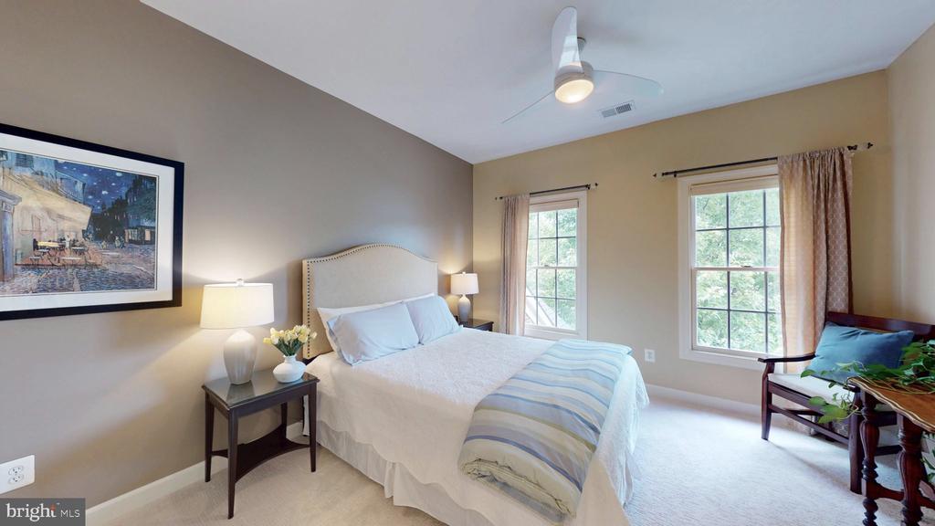 47276 OX BOW CIRCLE