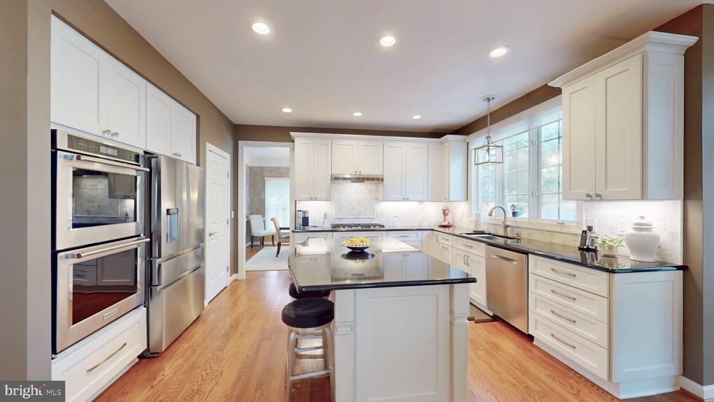 47276 OX BOW CIRCLE