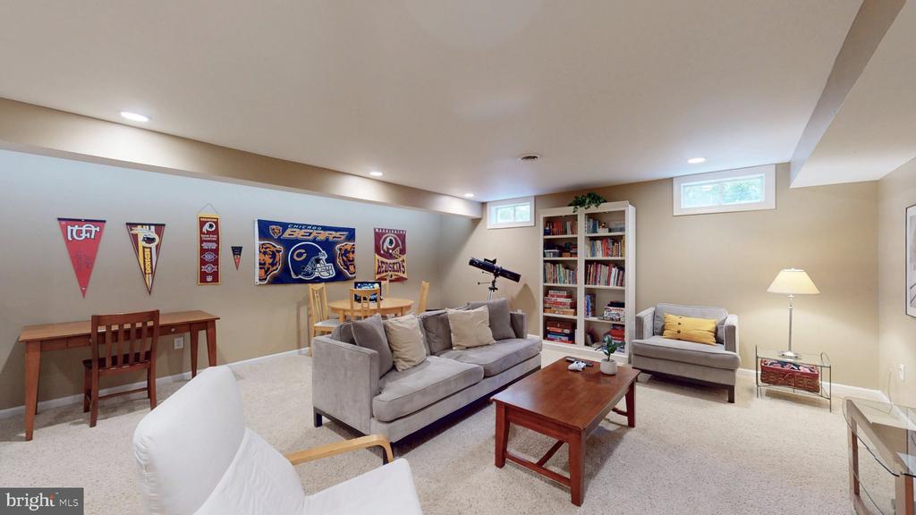 47276 OX BOW CIRCLE