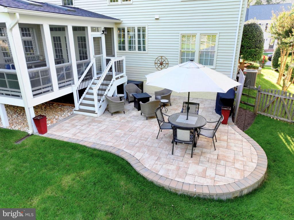 47276 OX BOW CIRCLE