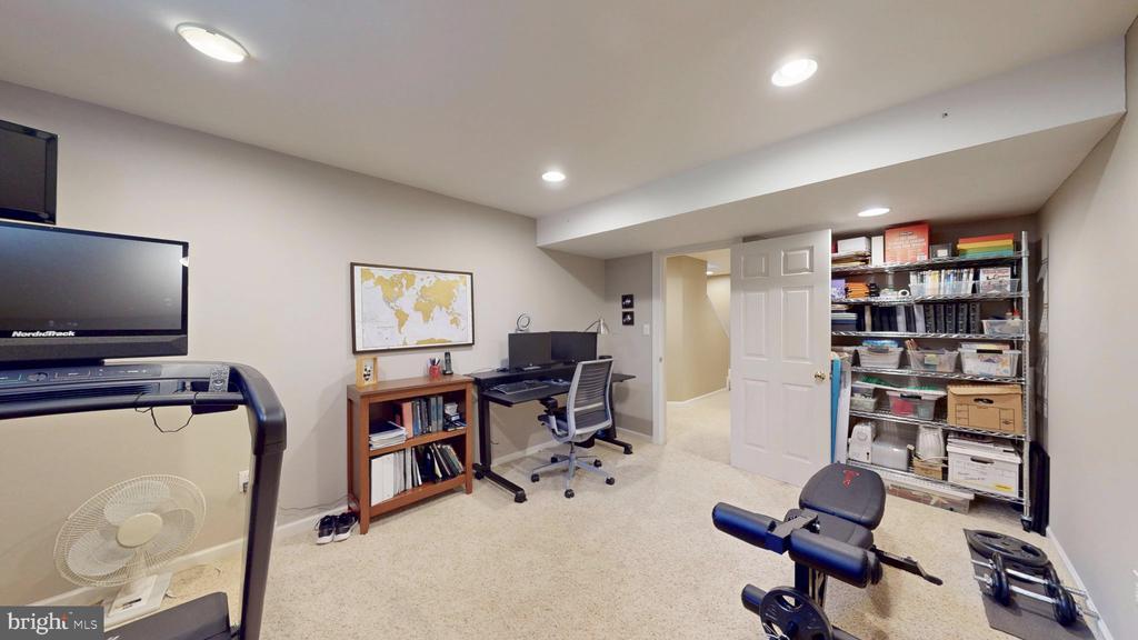 47276 OX BOW CIRCLE