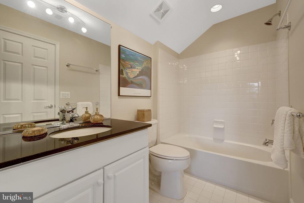 44426 SUNSET MAPLE DRIVE