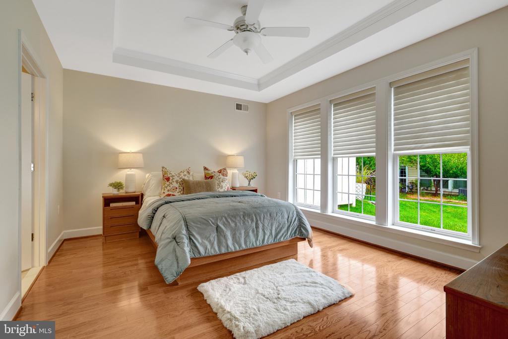 44426 SUNSET MAPLE DRIVE