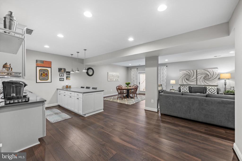5417 ZOYSIA COURT