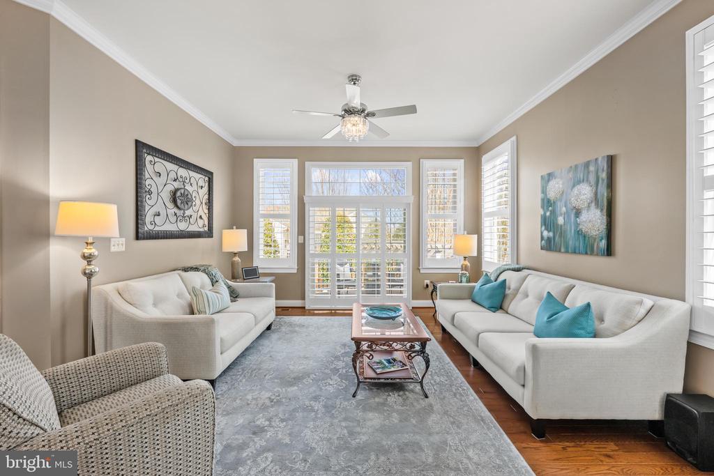 5417 ZOYSIA COURT