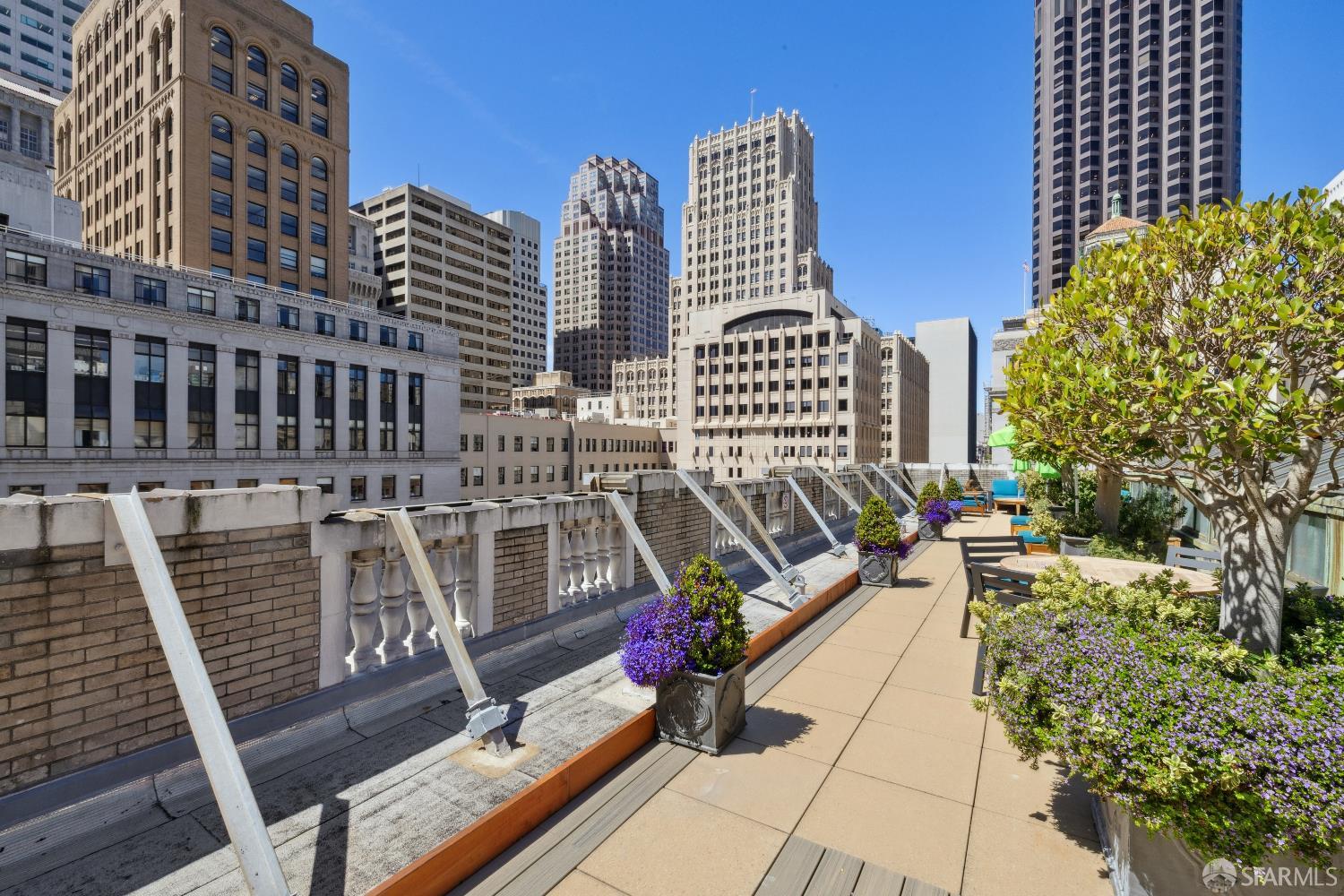 201 Sansome Street # 401