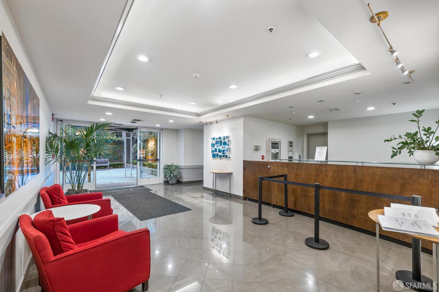 111 Chestnut Street # 512