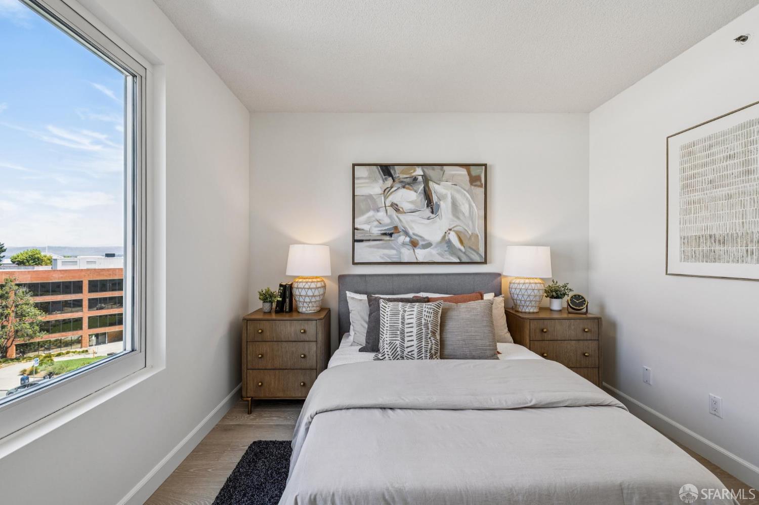 111 Chestnut Street # 512