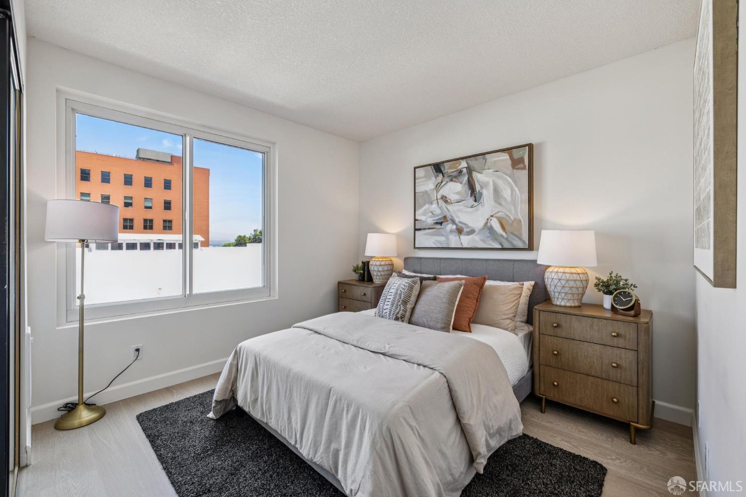 111 Chestnut Street # 512