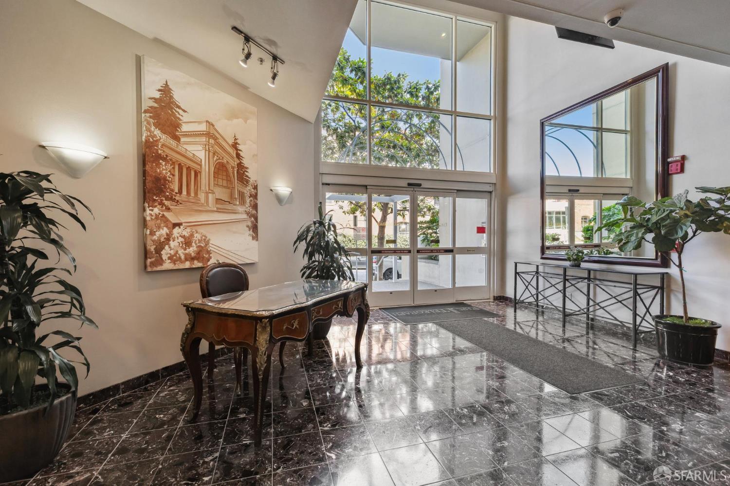 111 Chestnut Street # 512