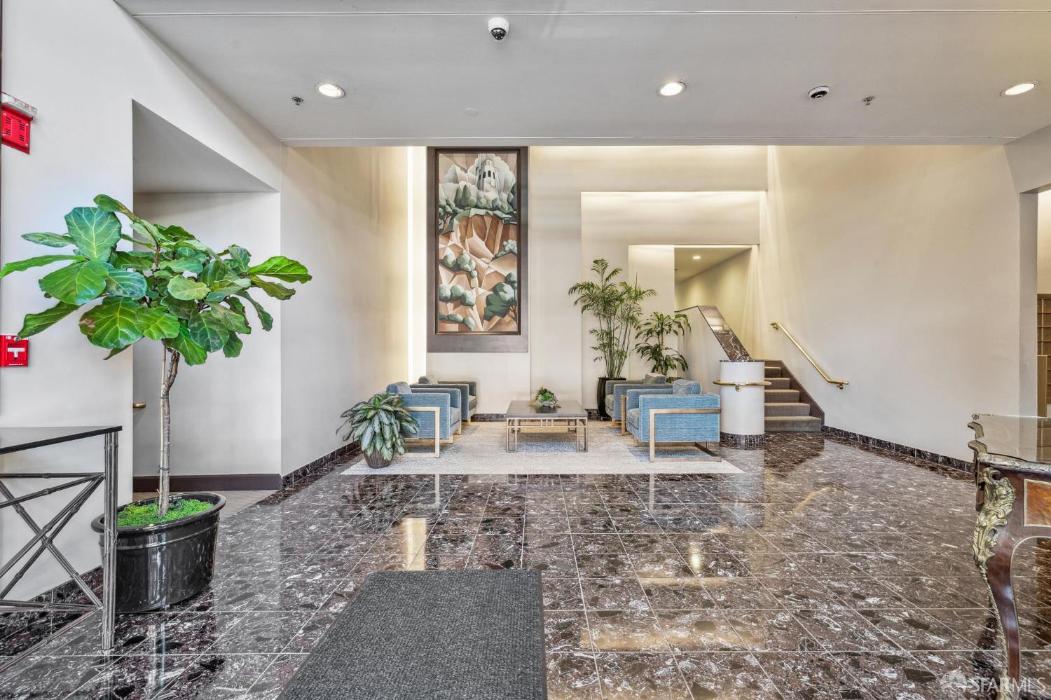 111 Chestnut Street # 512