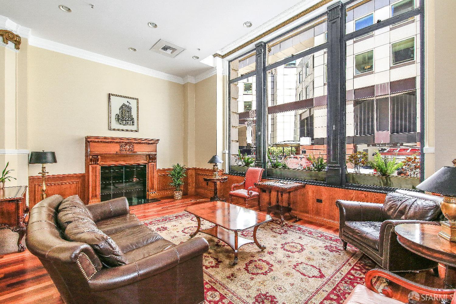 201 Sansome Street # 401