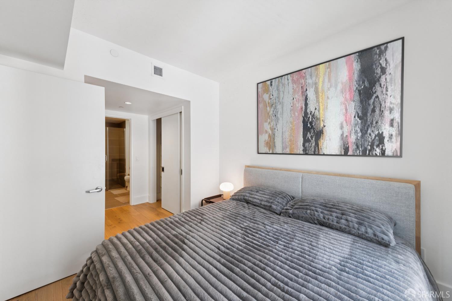 1075 Market Street # 412