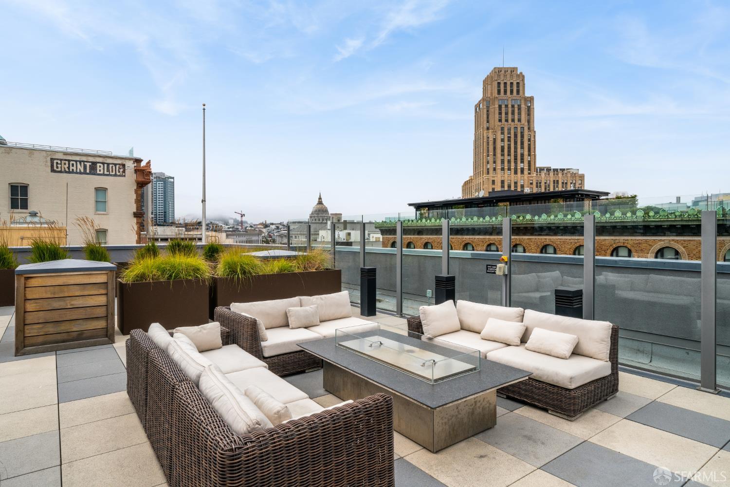 1075 Market Street # 412