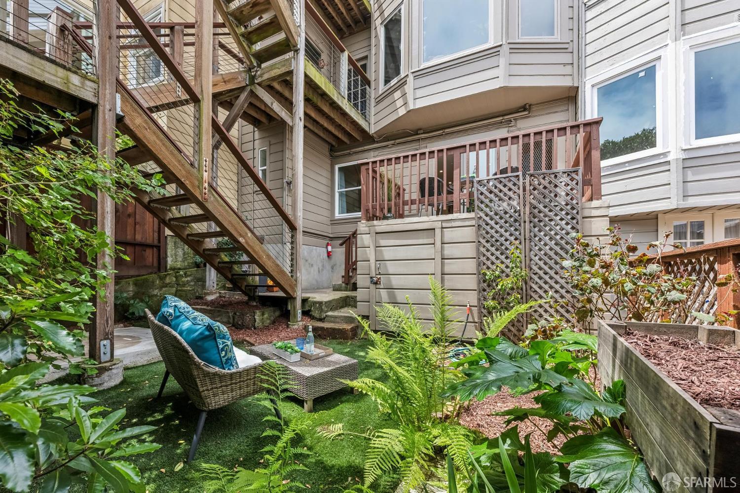 19 Alpine Terrace # A