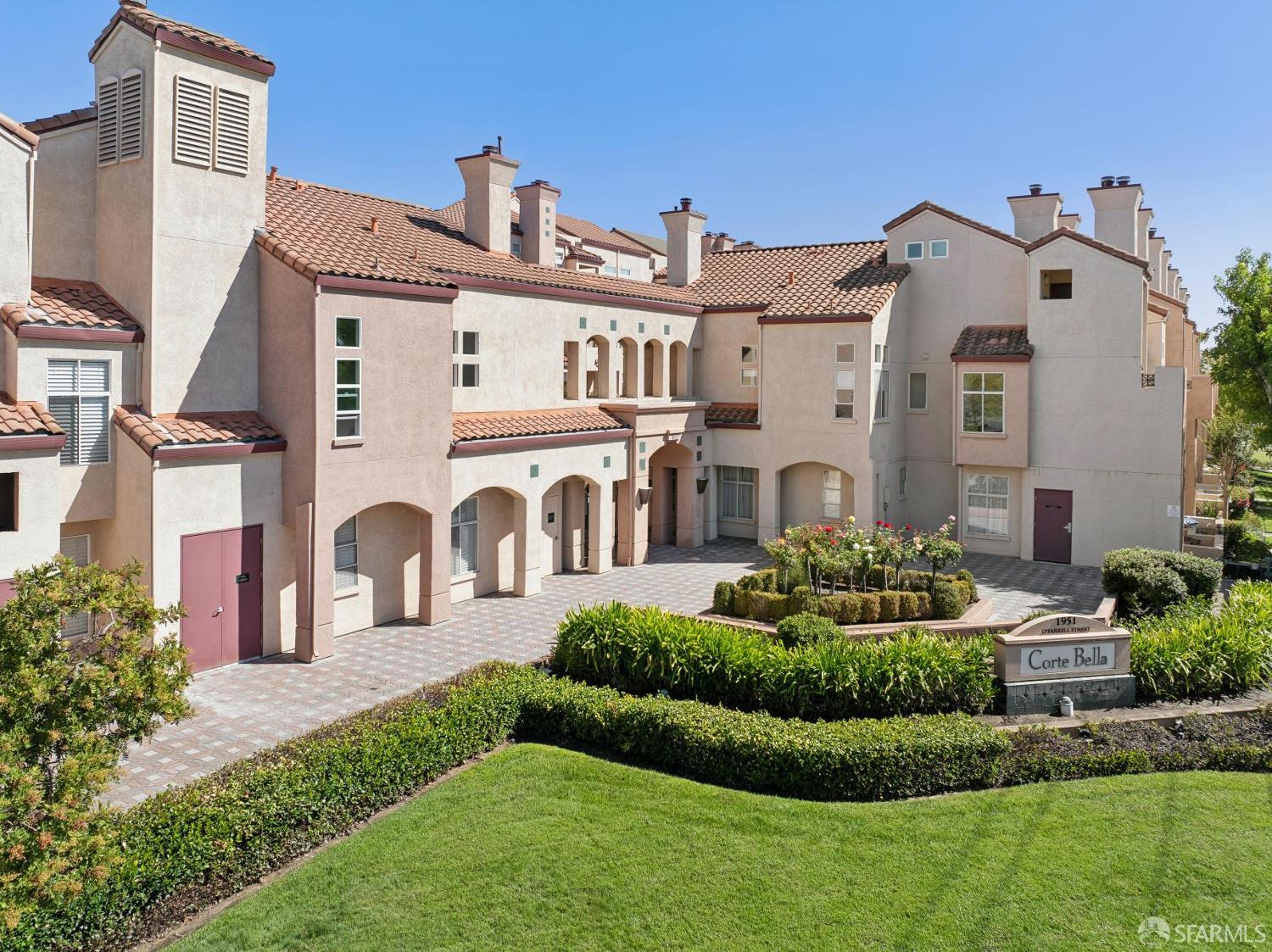 1951 Ofarrell Street # 216