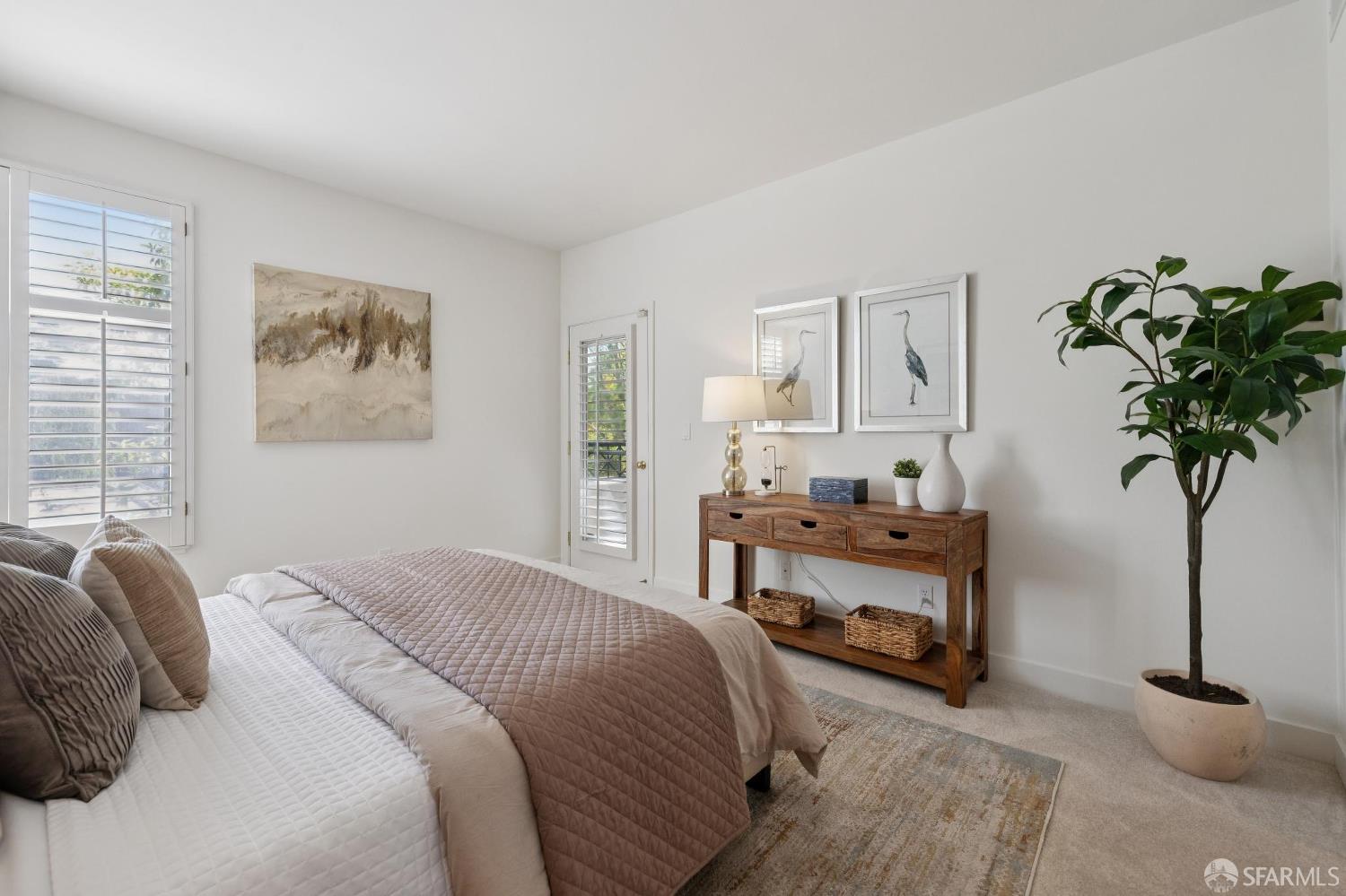 1951 Ofarrell Street # 216