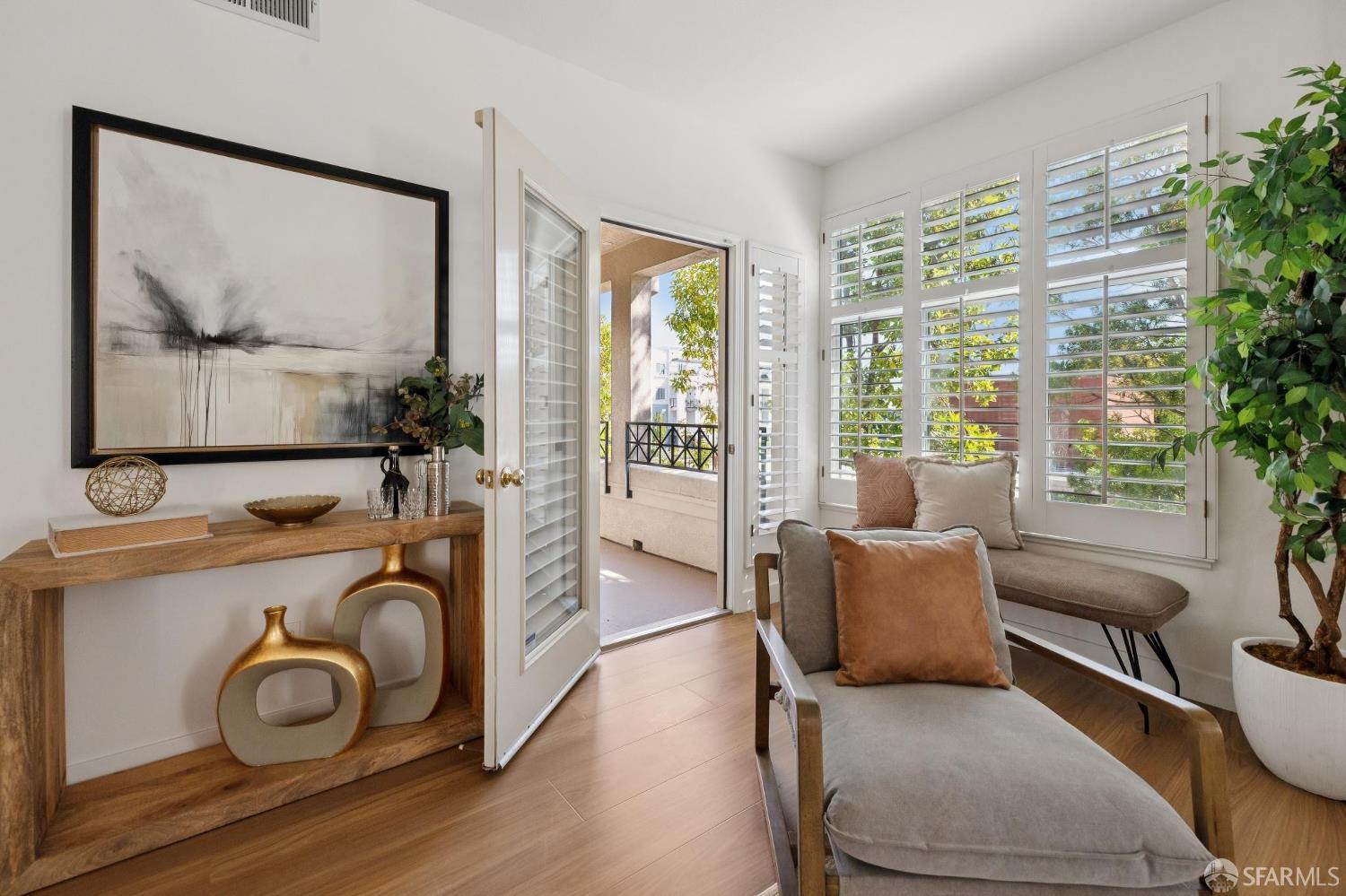 1951 Ofarrell Street # 216