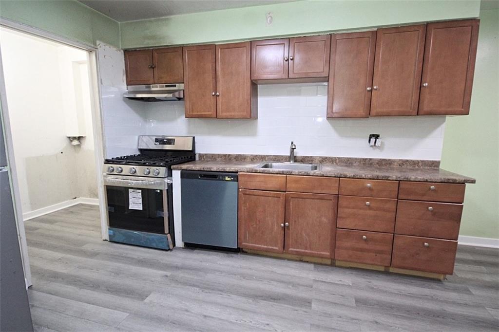 2054 East 57th Street