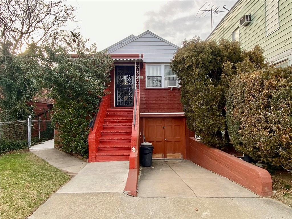 1638 East 54th Street