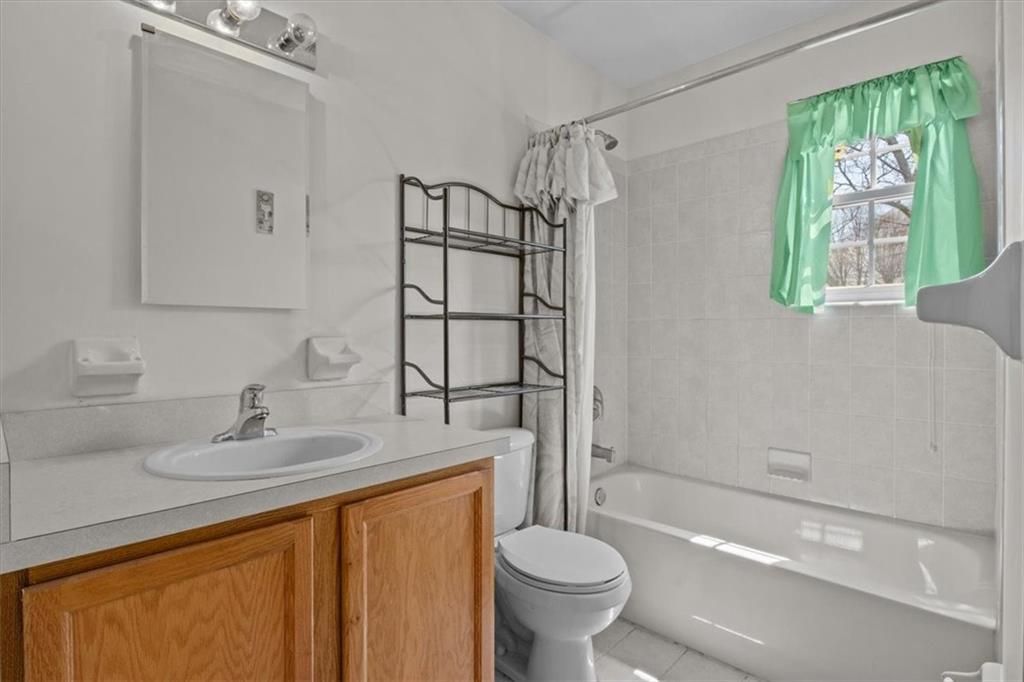 100 Mermaid Lane 303