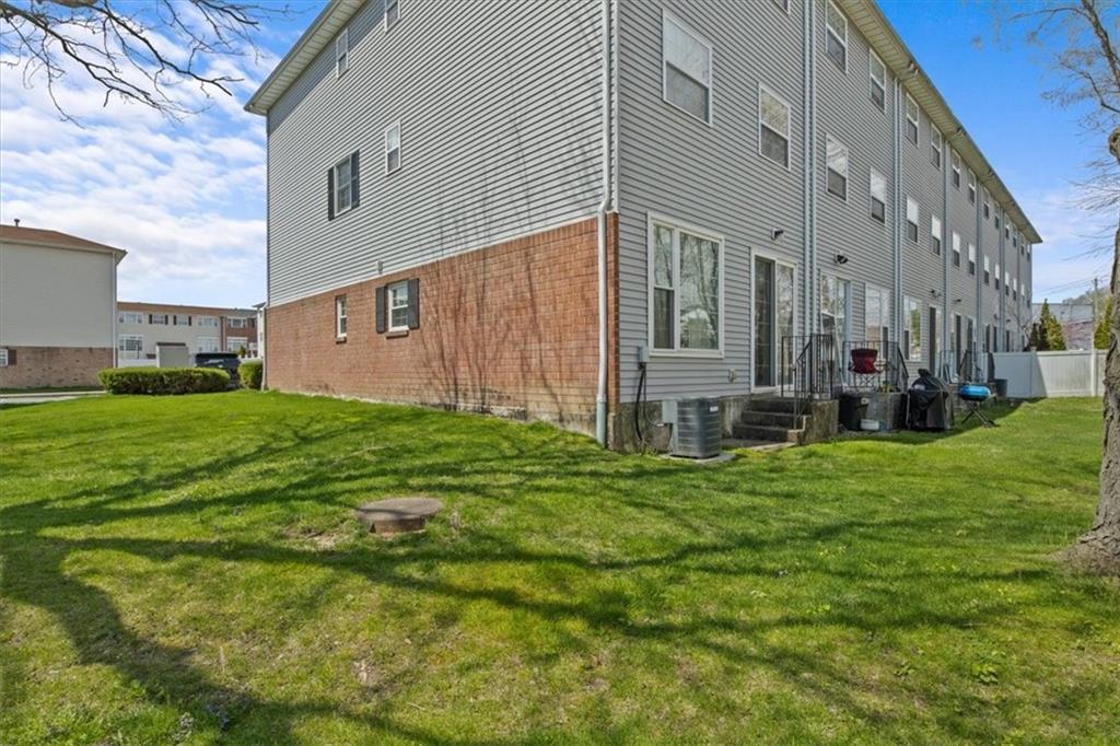 100 Mermaid Lane 303