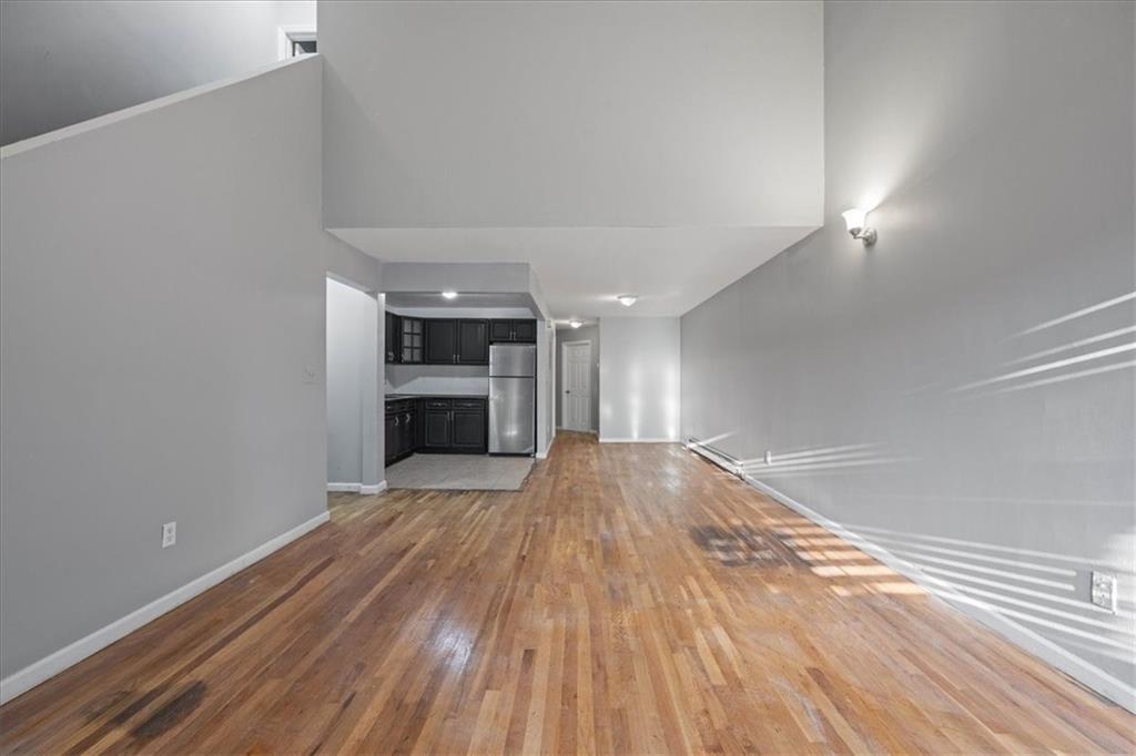 527 Cleveland Street 1