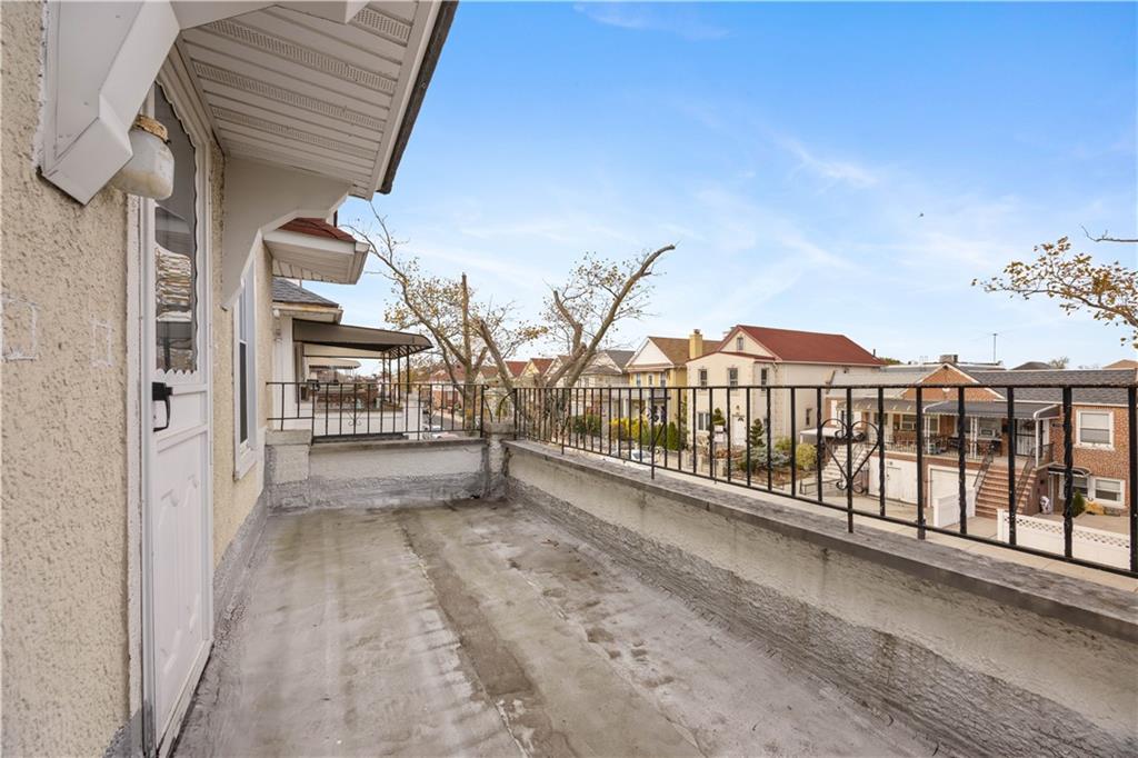 3712 Oceanic Avenue 2