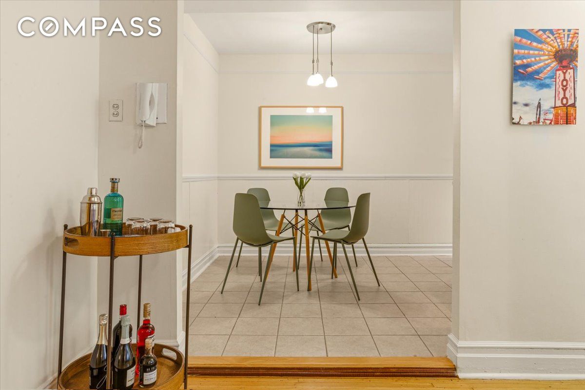 385 Argyle Road 4A
