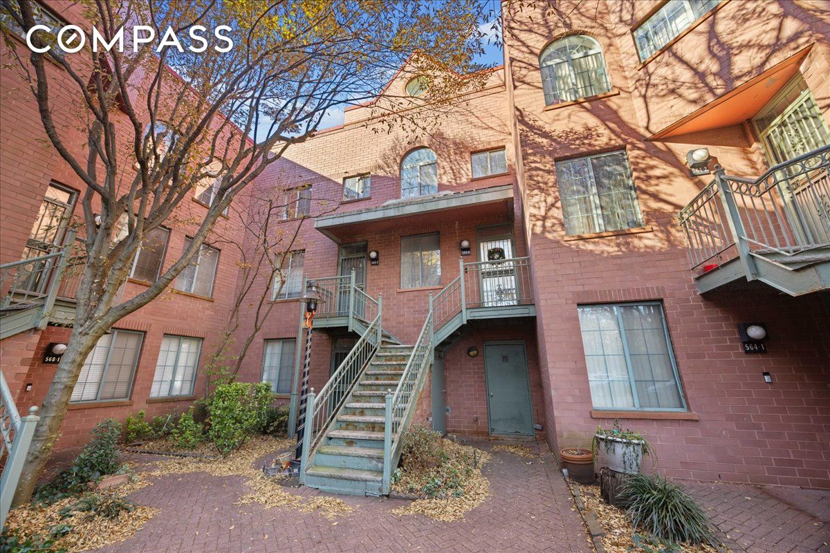 566 Louisiana Avenue 3