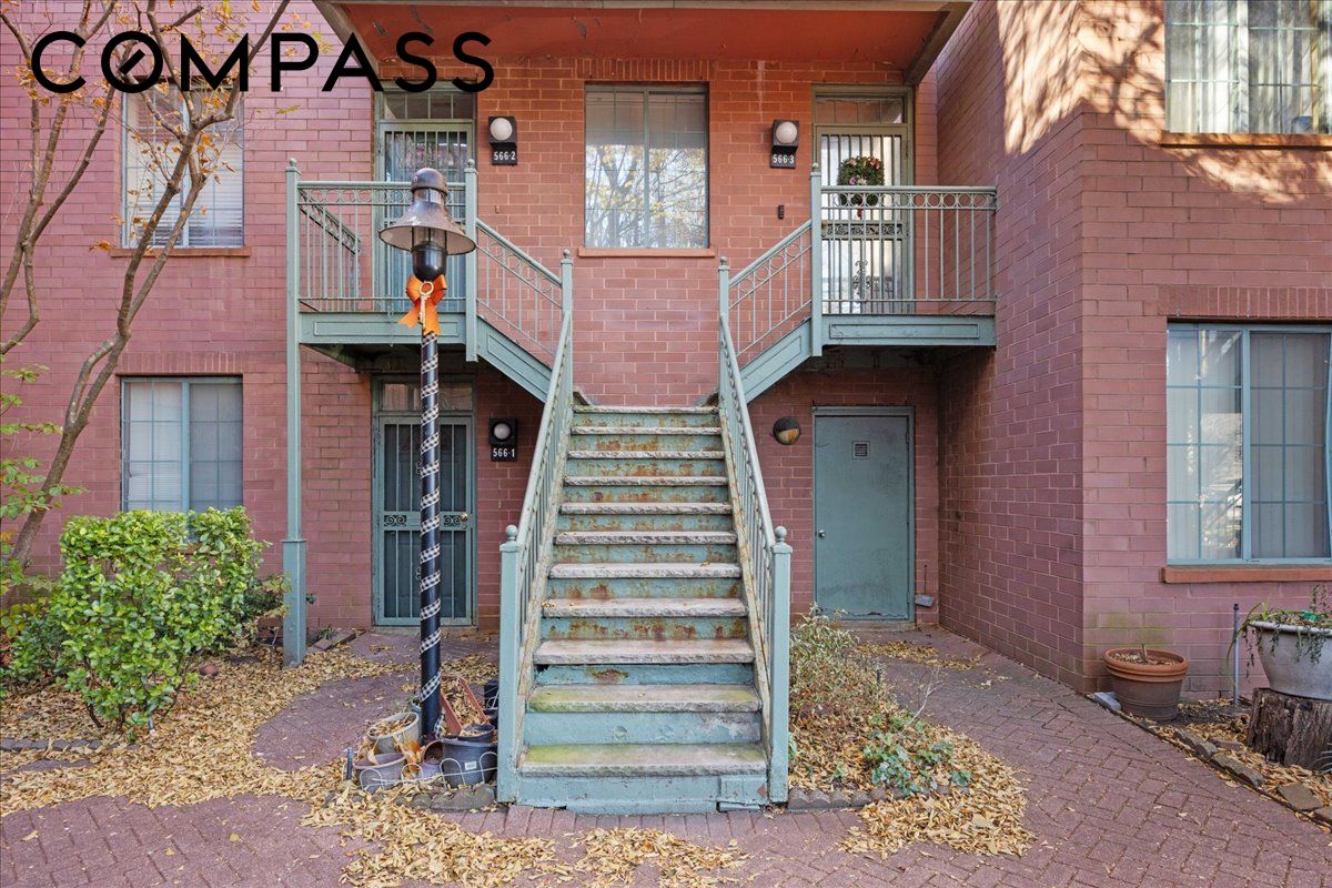 566 Louisiana Avenue 3