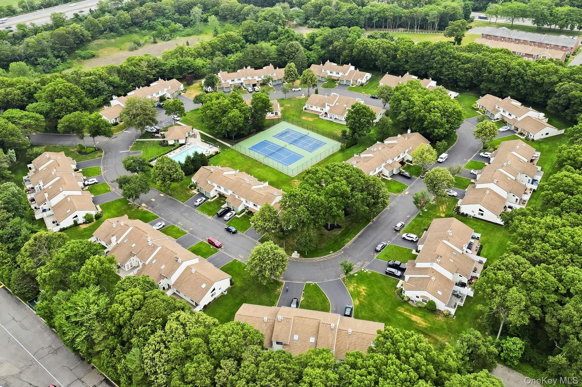 71 Timber Ridge Drive Unit: 71