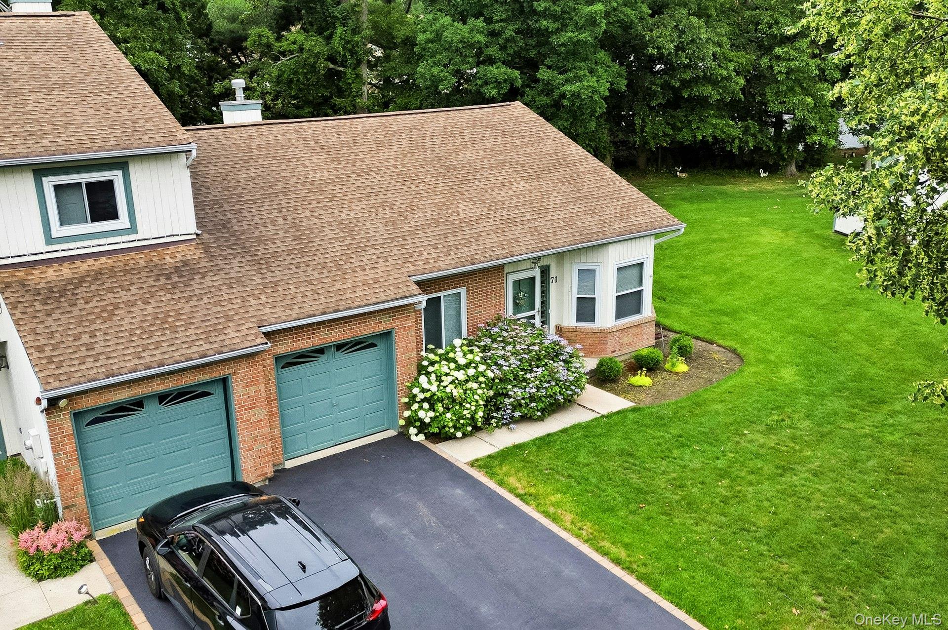 71 Timber Ridge Drive Unit: 71