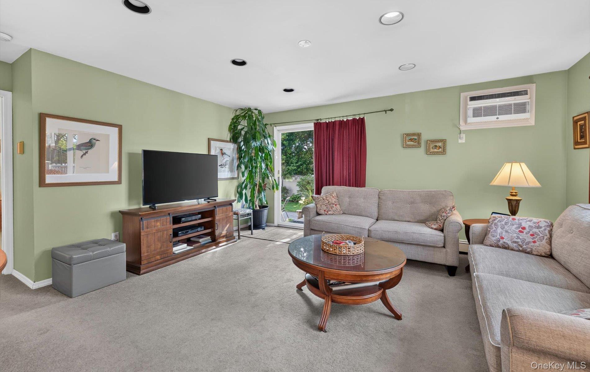 83 Whittier Avenue