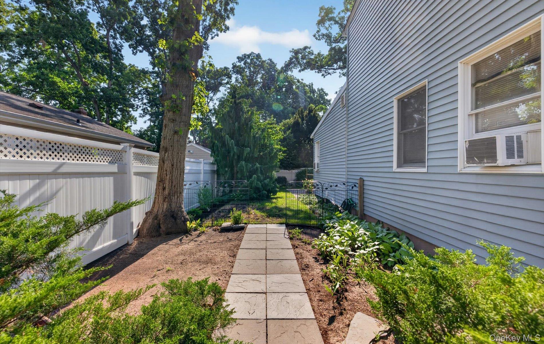 83 Whittier Avenue