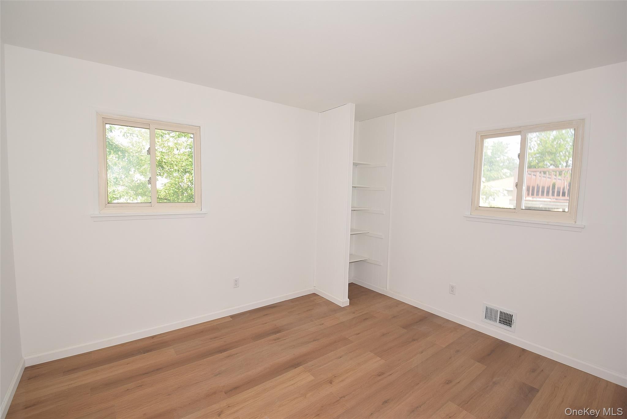855 Surf Street