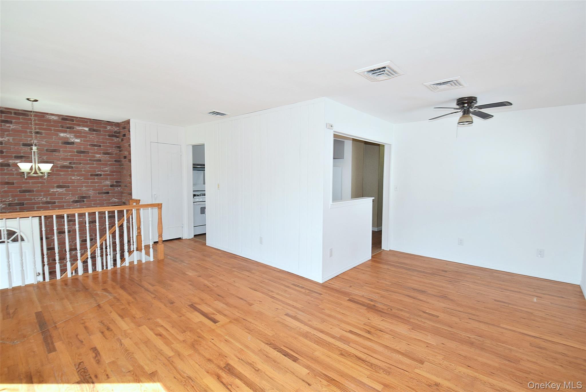 855 Surf Street