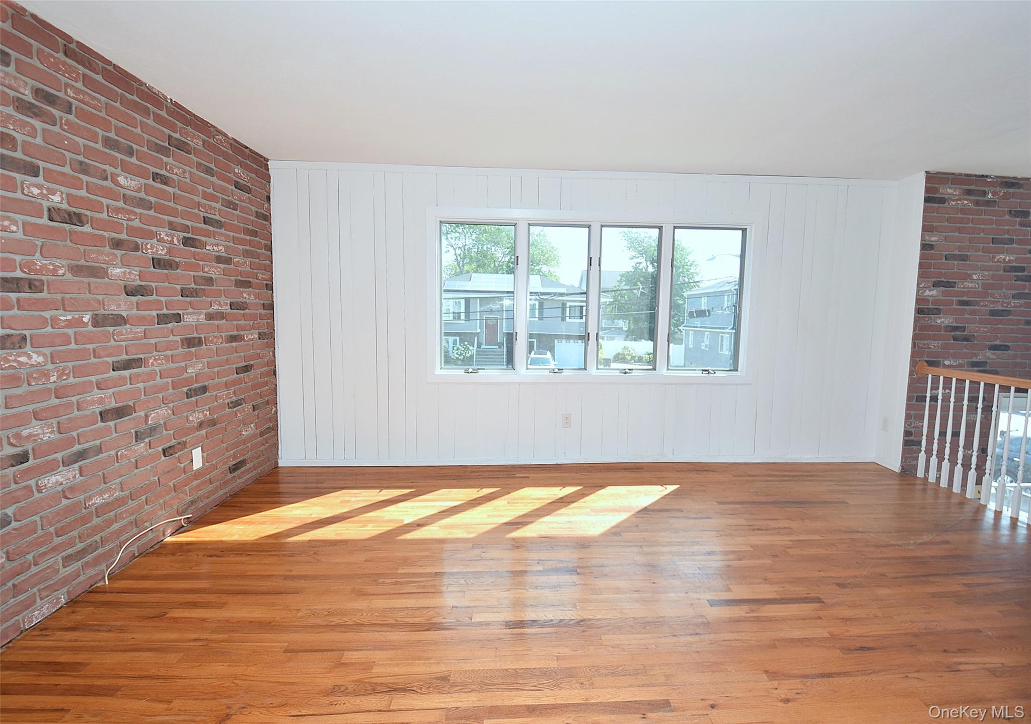 855 Surf Street