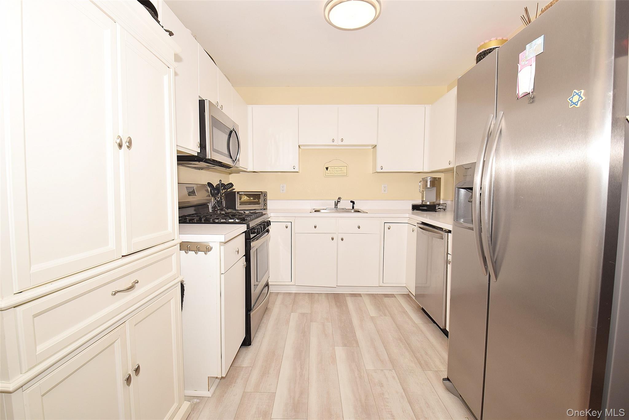 822 Portofino Place