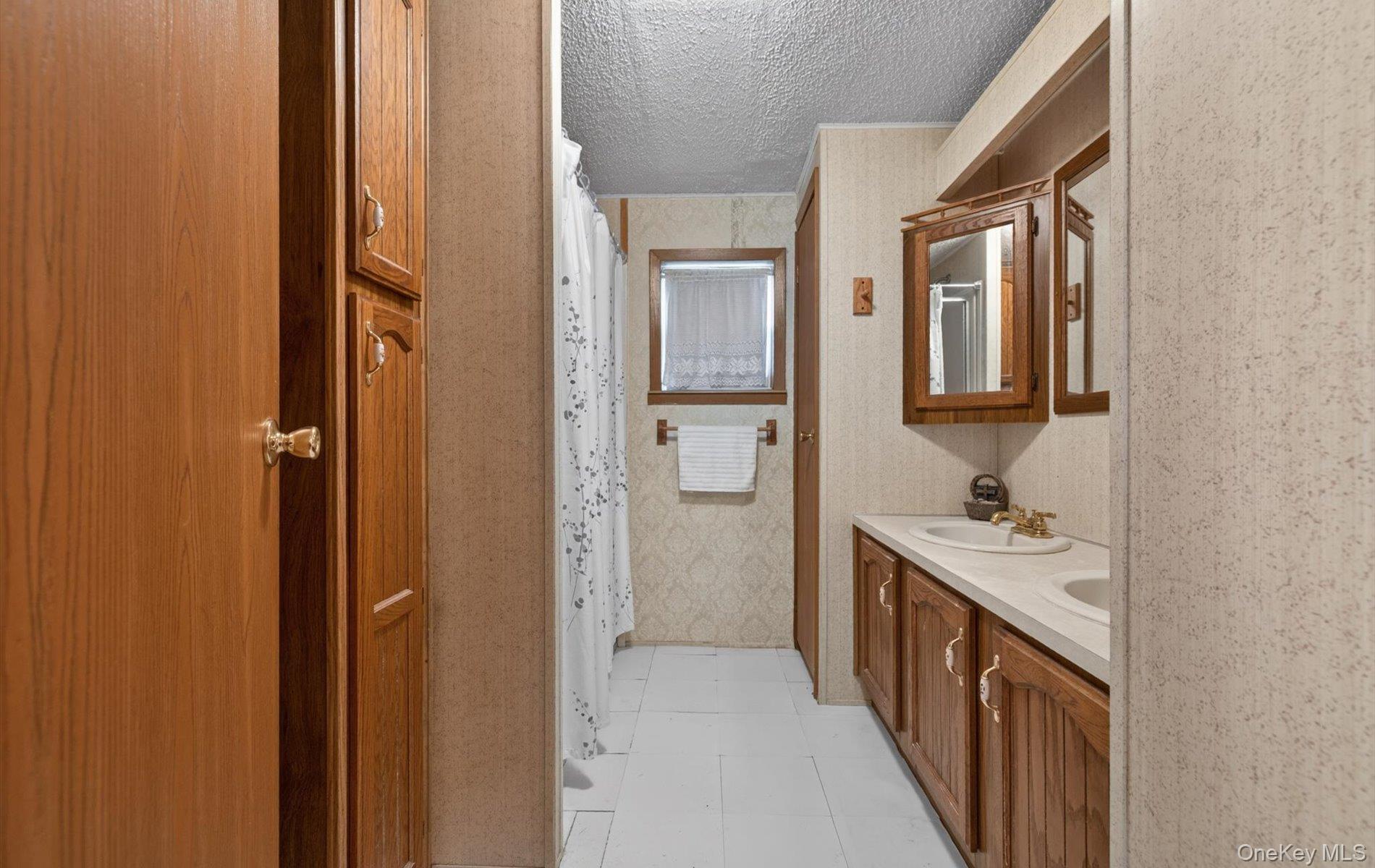 638 Fresh Pond Avenue Unit: 375